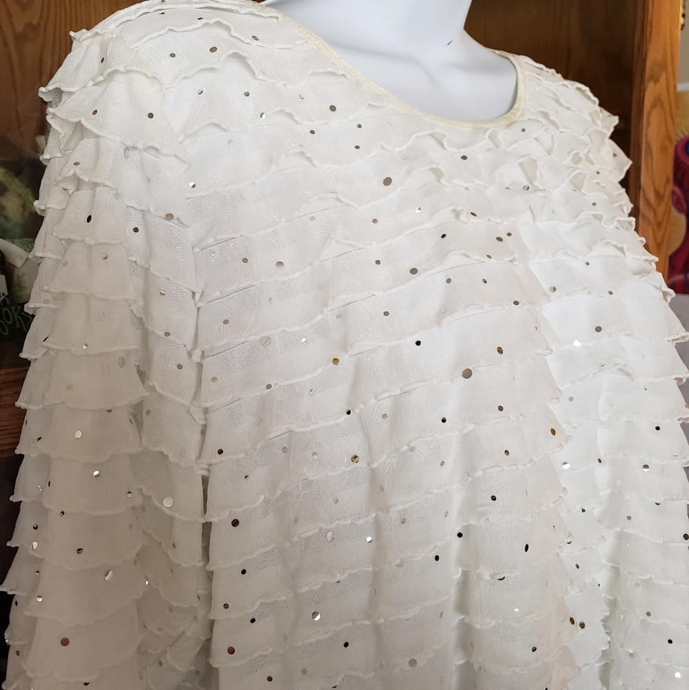 White sparkle glitter top💕 - Picture 3 of 4